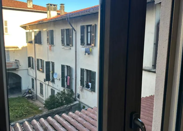 Di Emanuele Como
